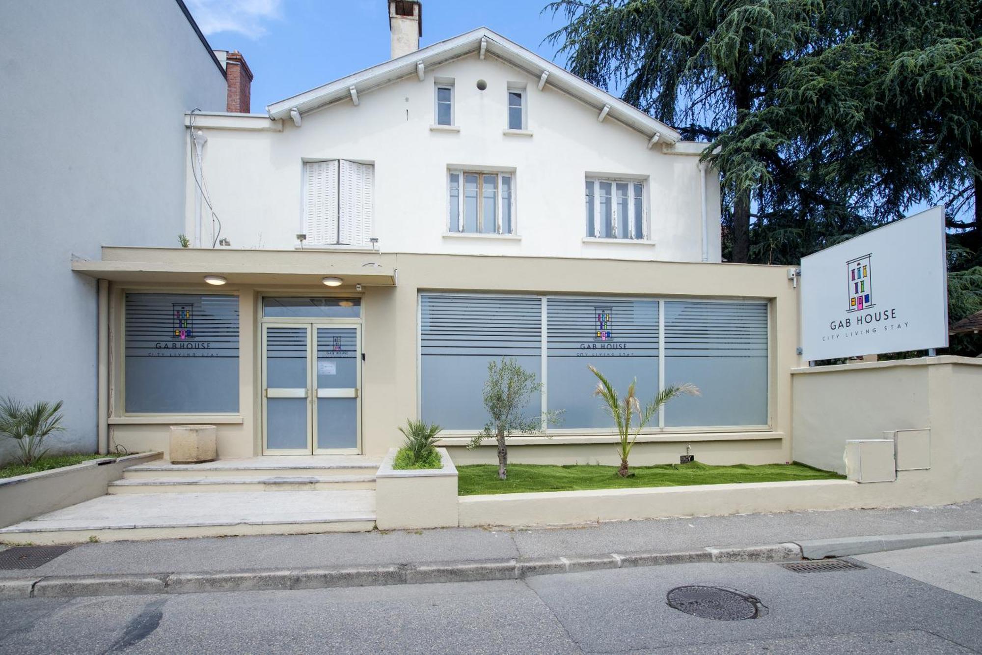 布龙 Gab House酒店 外观 照片